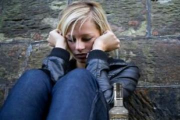 Årsaker og kamp mot barndoms alkoholisme Behandling av alkoholavhengighet hos mindreårige